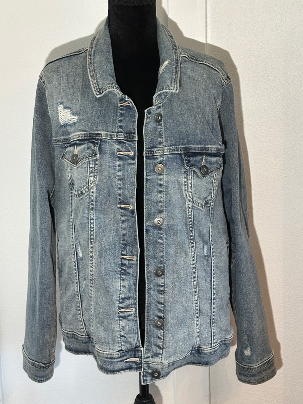 Torrid Distressed Denim Jacket Size 3 (3X)
